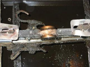 Instructions for cleaning chains with excessive carbon build up